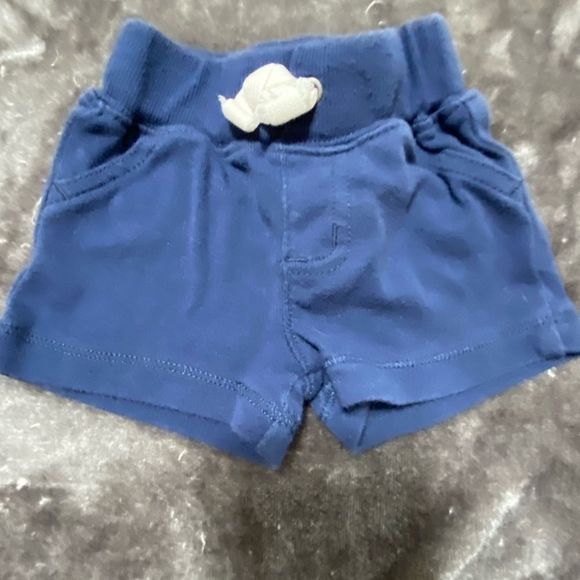 Newborn Bundle - Variety of items - Picture 8 of 10